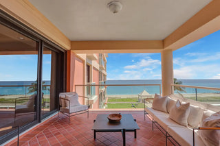 2 N Breakers Row, N-45