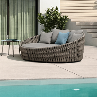 PoolsideLounge outdoor set
