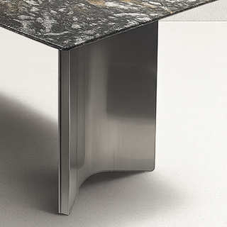 Como Sleek Dining Set