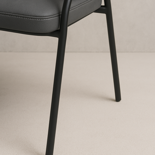 Romeo Chic Dining Set